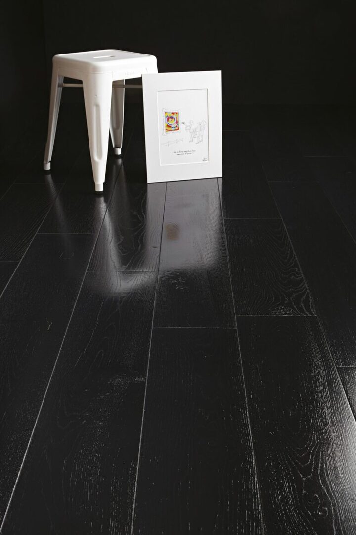 Alliance Bois - Tassin - Lyon - SRC Parquet - Finition Artiste Extra Noir Brillant Vernis UV 