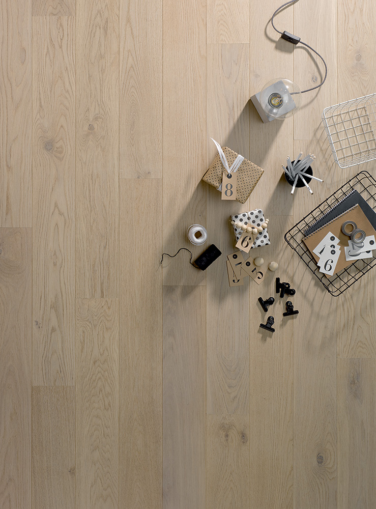 Alliance Bois - Tassin - Lyon - ALSAFLOORING - Ses notes blanchies apporteront une sensation de quiétude et d’apaisement dans un environnement doux. Cette teinte pure et élégante trouvera sa place dans un intérieur au style scandinave. 